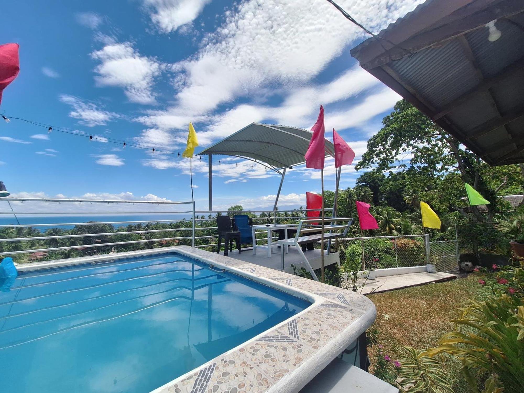 Island Samal Overlooking View House With Swimming Pools San Antonio  Exterior foto