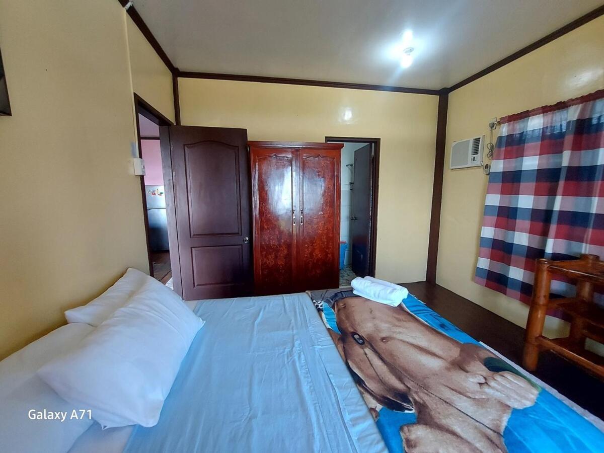 Island Samal Overlooking View House With Swimming Pools San Antonio  Exterior foto