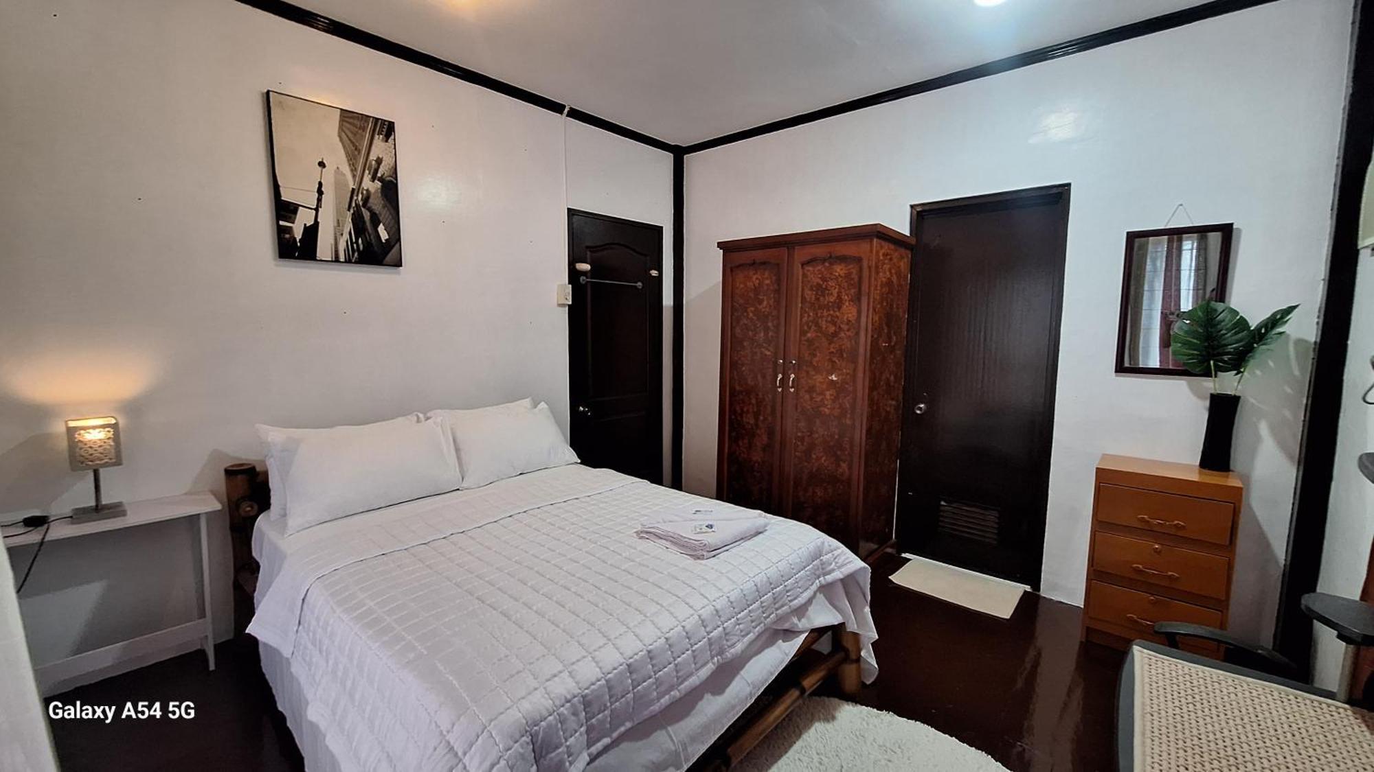 Island Samal Overlooking View House With Swimming Pools San Antonio  Exterior foto